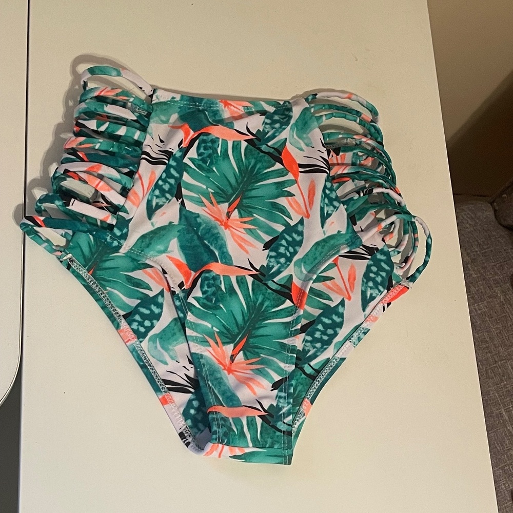 High waisted bikini bottoms